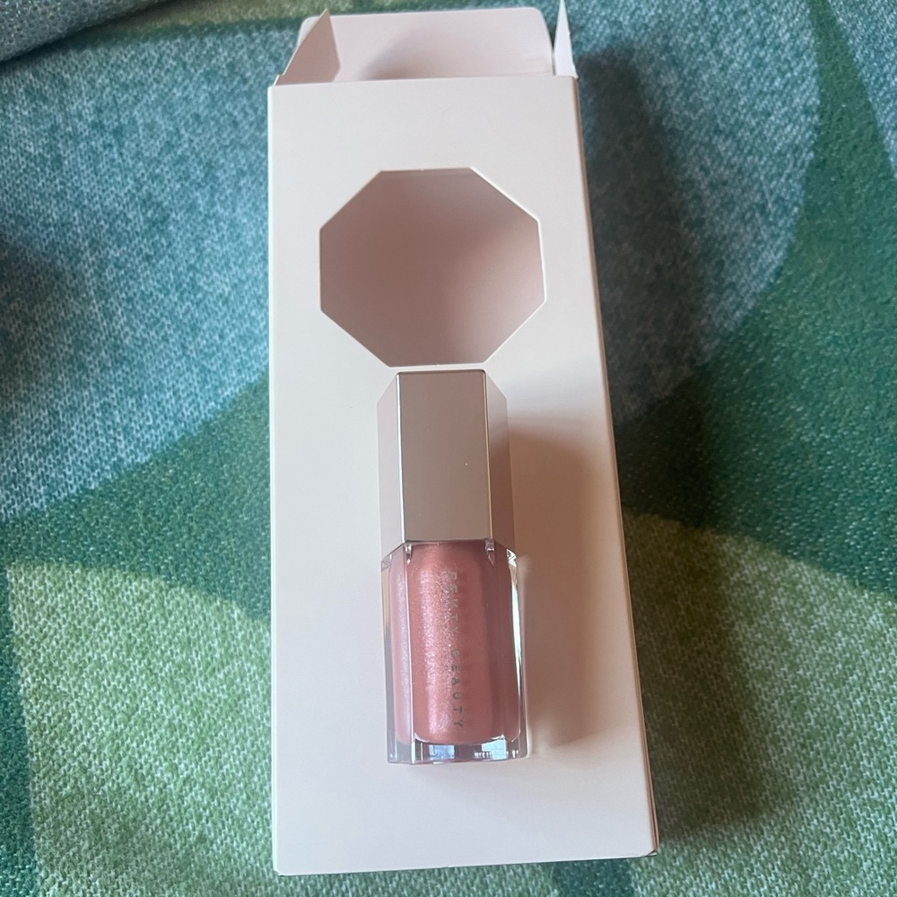 ❌SOLD ❌Fenty Beauty mini gloss bomb Fu$$y